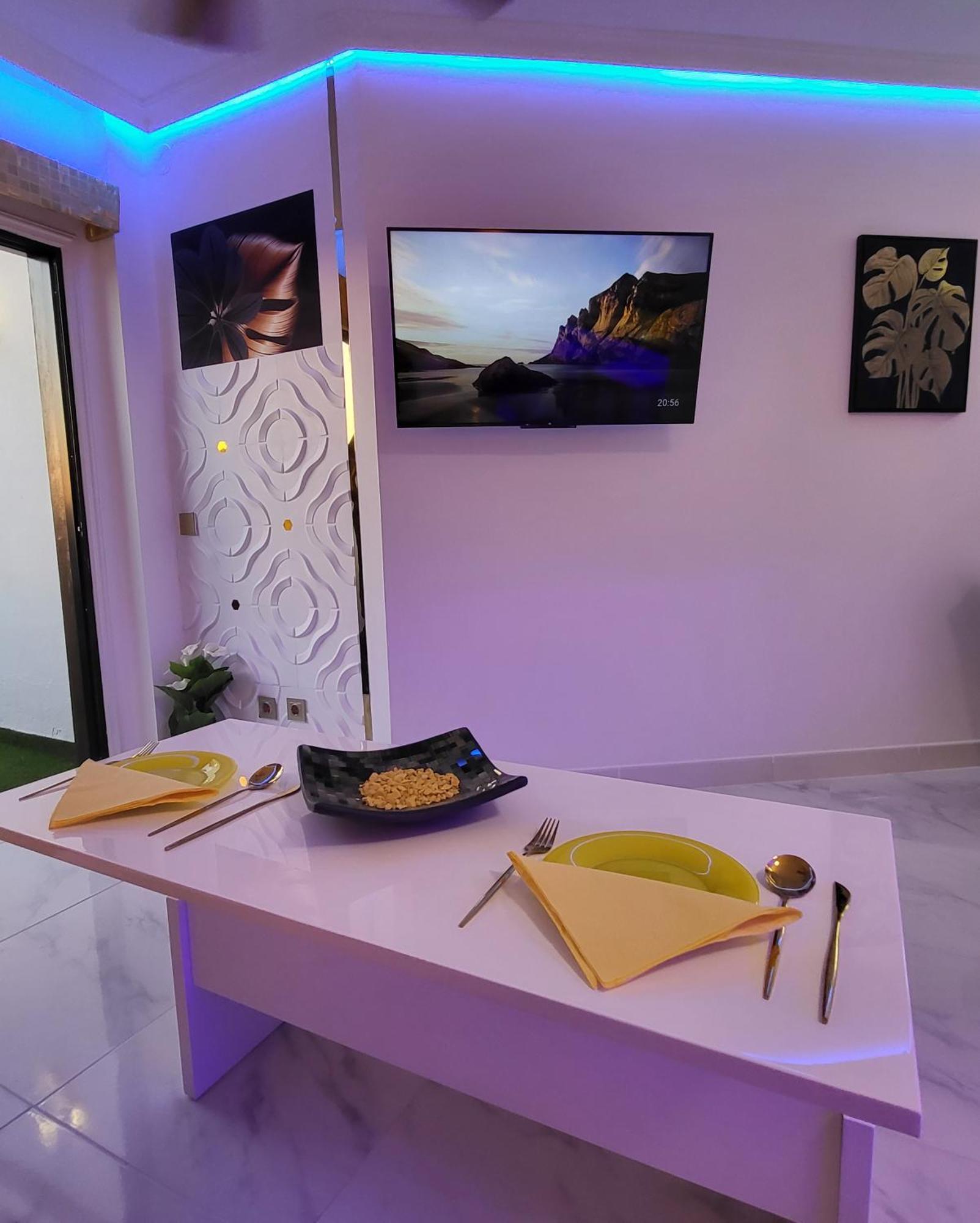 Moderno Y Luminoso Atico Con Vistas Y Piscina Apartment San Miguel de Abona Exterior foto